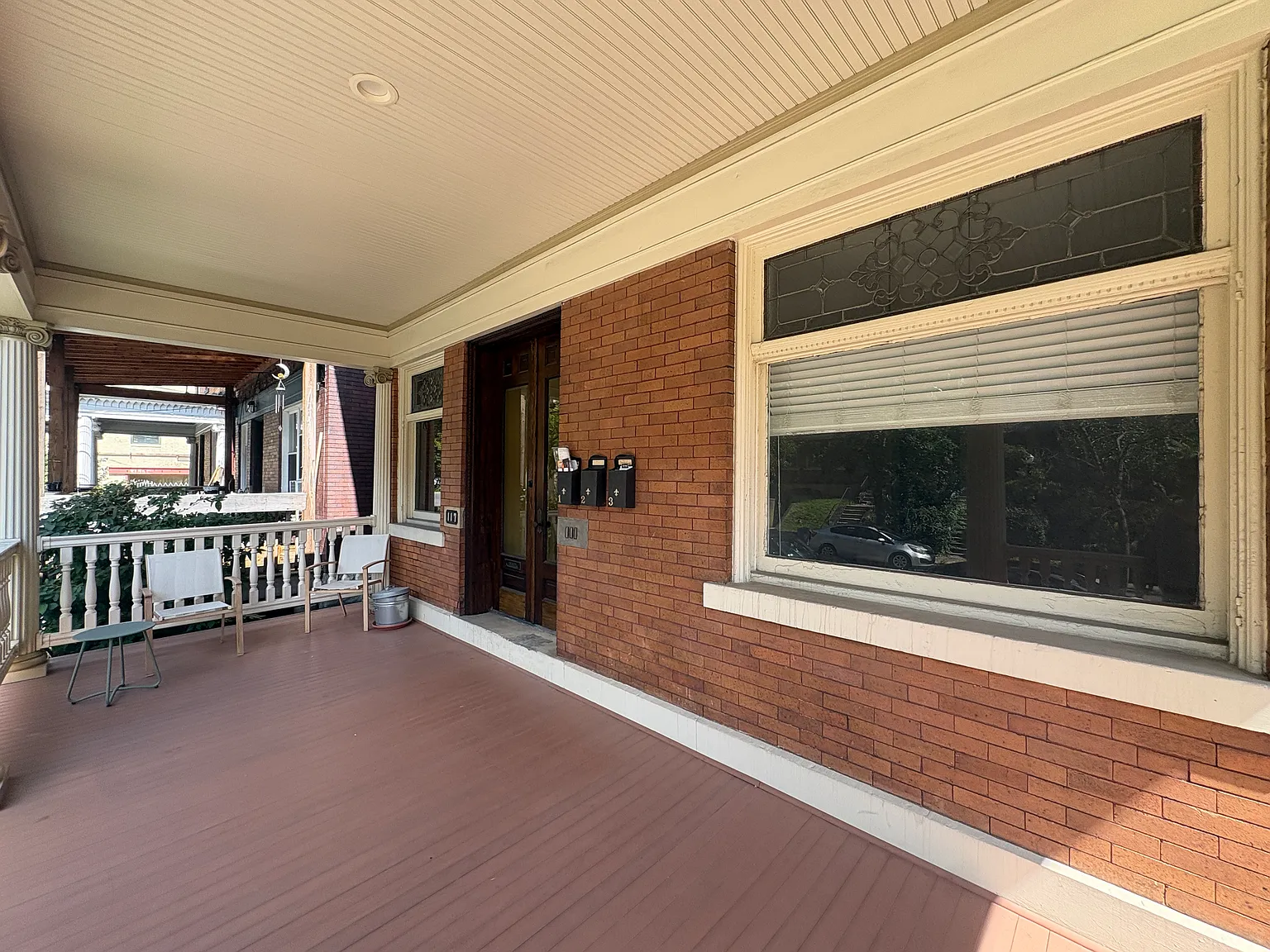 1 bed, 900 sqft, $1,200 — Photo 2