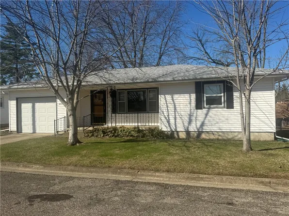 627 Hannah Ave, Paris, IL 61944