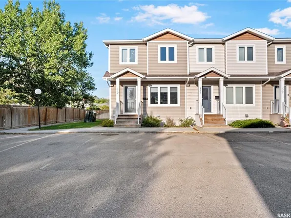 UNIT 110-4102 3rd AVENUE N, Regina, SK S4R 2B7