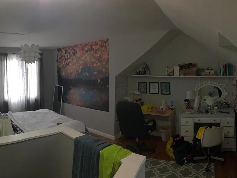 853 McHenry St — Photo 9