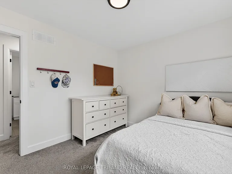 51253 Ashton St — Photo 26