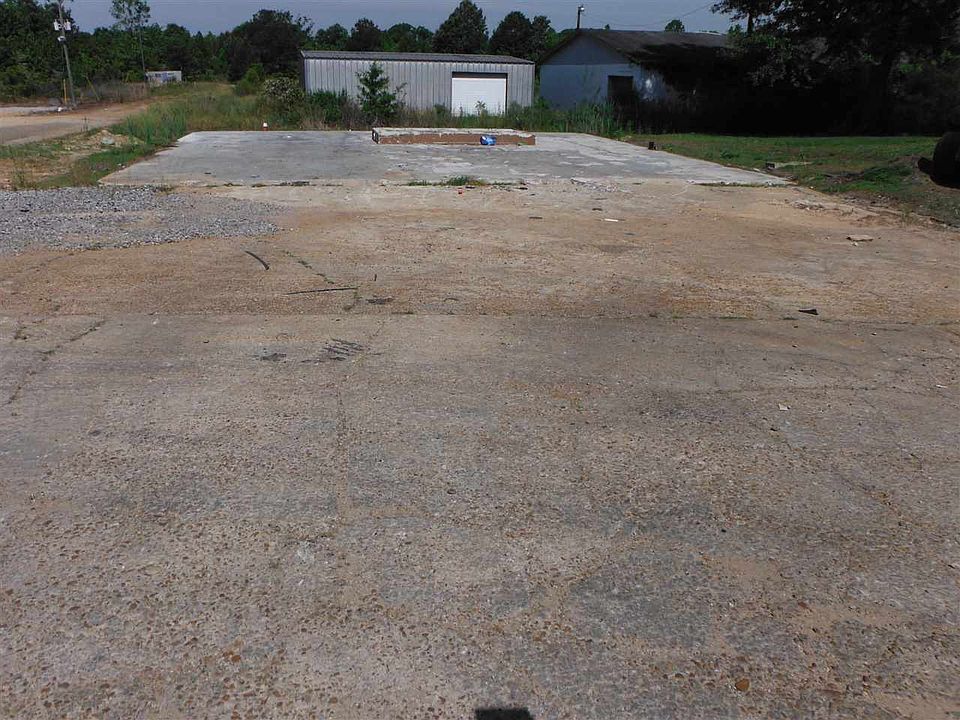 2nd image of 127 Highway 35 N