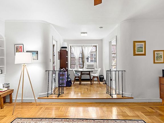3rd image of 120 Bennett Ave APT 5B