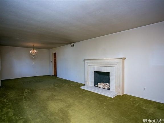 4th image of 1420 Sherwood Ave