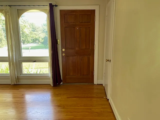 472 Manley Dr — Photo 13