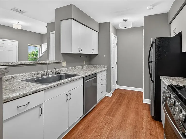 2991 Holborn Cir — Photo 24