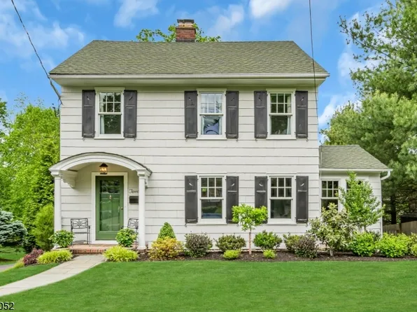 20 Oliver St, Chatham Boro, NJ 07928