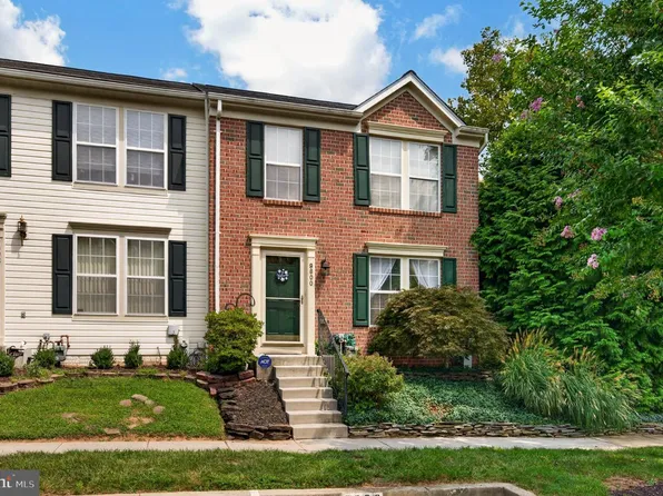 9800 Bayline Cir, Owings Mills, MD 21117