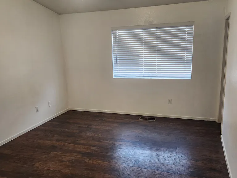 8279 Shifting Sands Dr — Photo 9