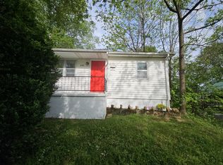 141 S Lincoln Ave, Jonesborough, TN 37659