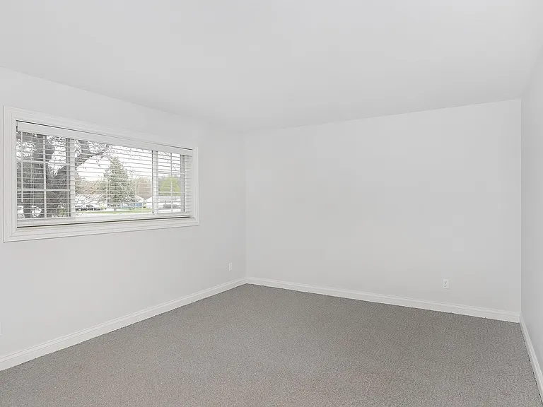 2309 Walton Blvd #32 — Photo 17