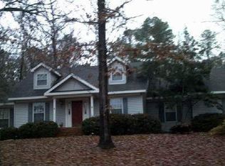 1300 Country Club Dr, Union Point, GA 30669