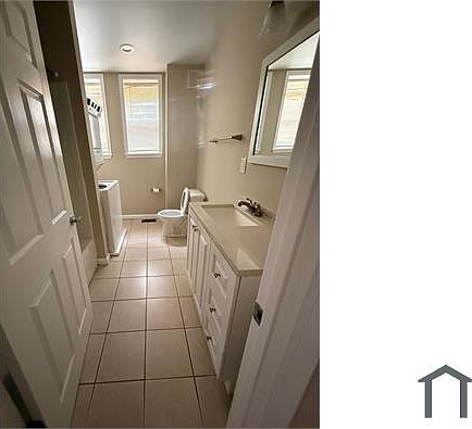 4th image of 601 Whitelock St