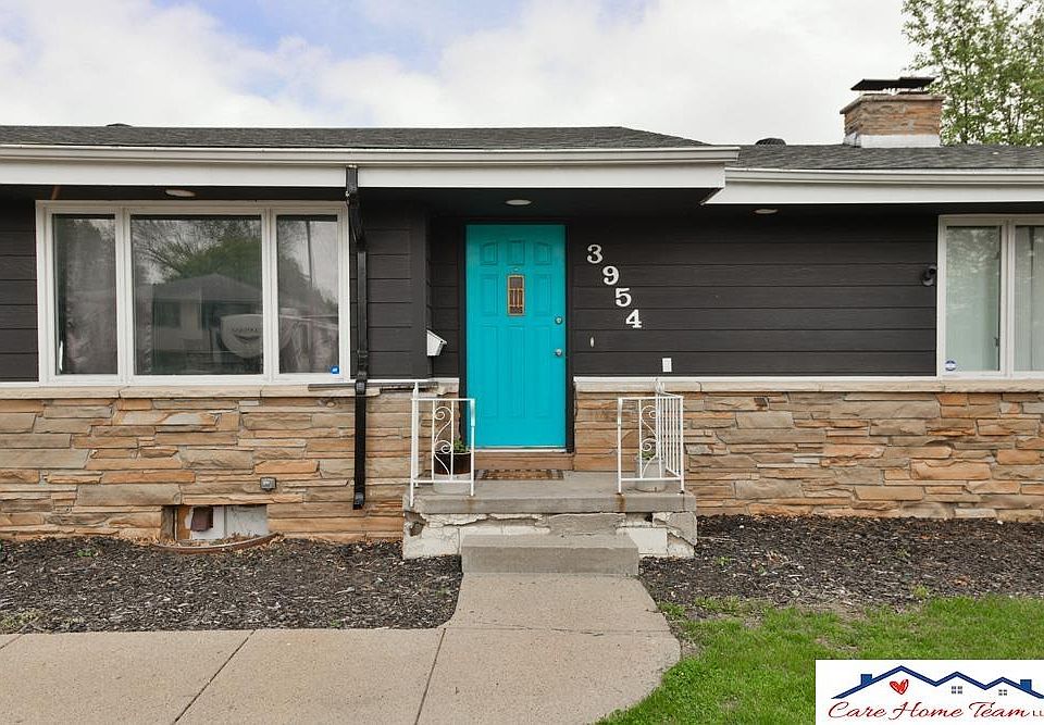 1st image of 3954 McMahon Ave