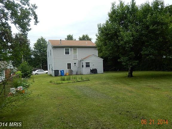 5th image of 143 Old Centreville Rd