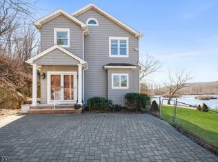 139 S Shore Rd, Andover, NJ 07821