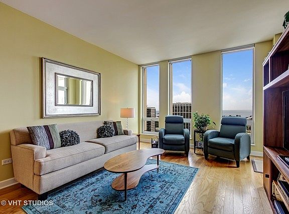 2nd image of 1400 S Michigan Ave APT 1902