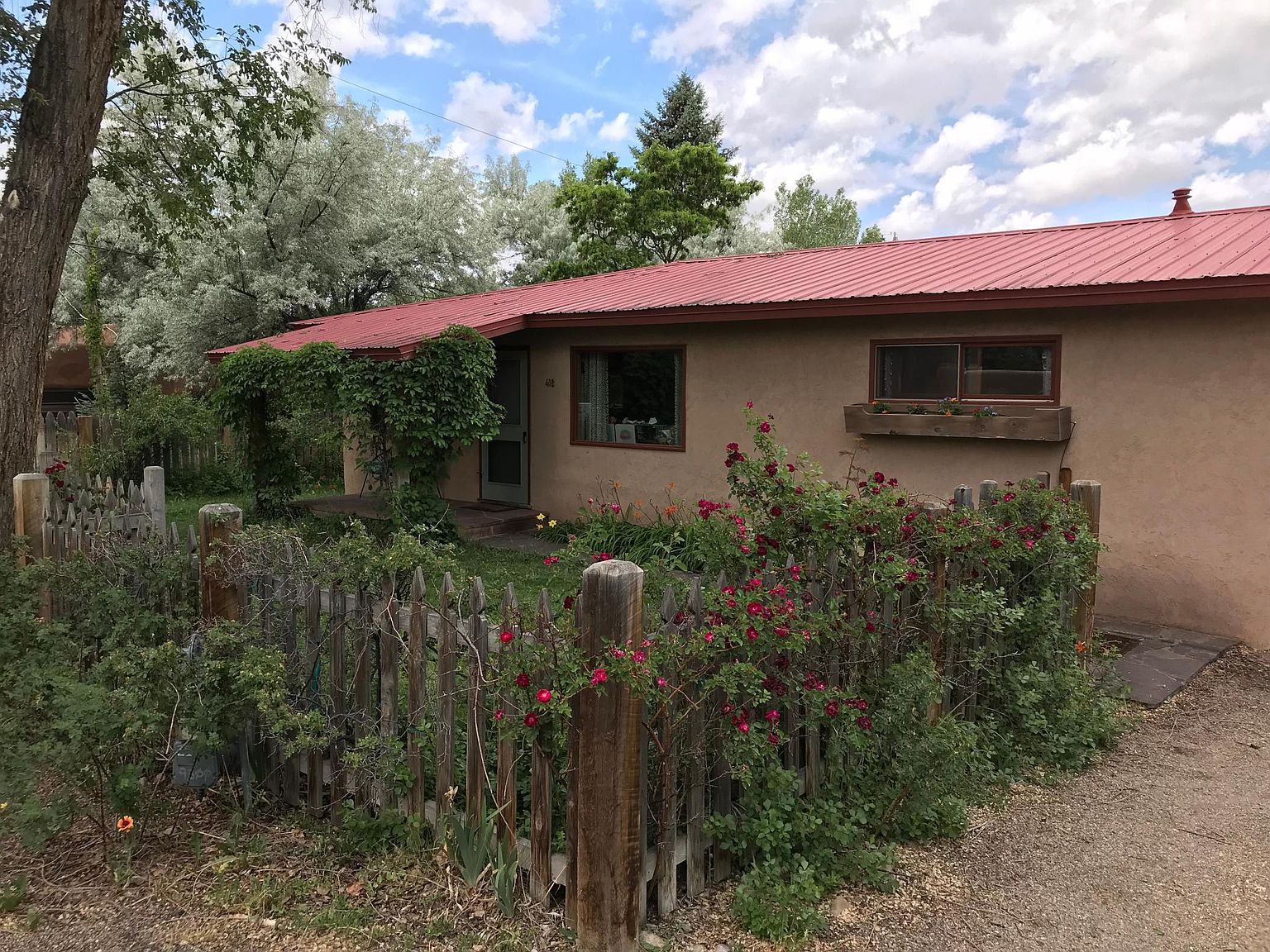 418 Theodora St, Taos, NM 87571 | Zillow