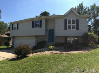 1250 Ridgewood Ct, Collinsville, IL 62234