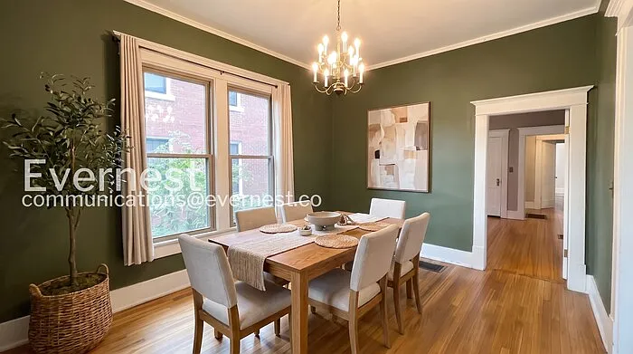 3 bed, 2.0 bath, 1844 sqft, $2,145 — Photo 2