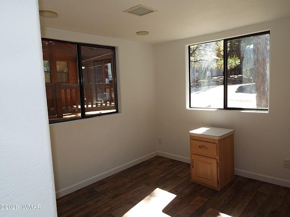 3rd image of 2120 E Saddlebag Ln