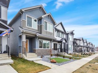 3323 Erlanger Bnd NW, Edmonton, AB T6M 1J5