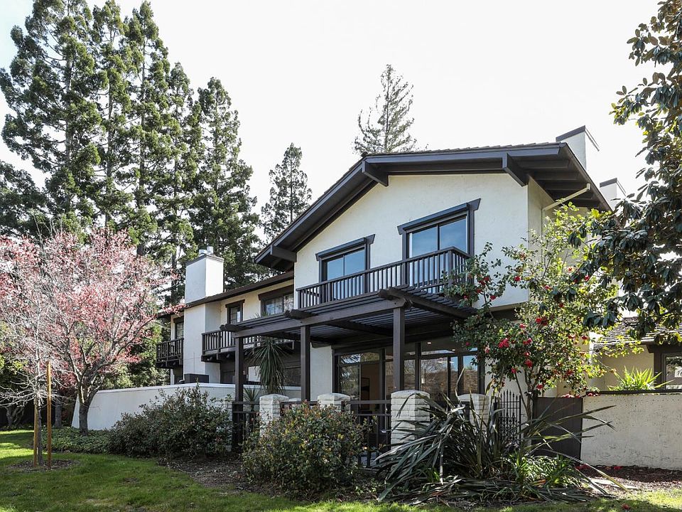 1st image of 2417 Sharon Oaks Dr