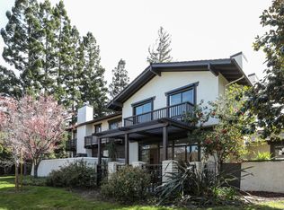2417 Sharon Oaks Dr, Menlo Park, CA