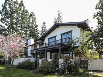 2417 Sharon Oaks Dr, Menlo Park, CA, 94025