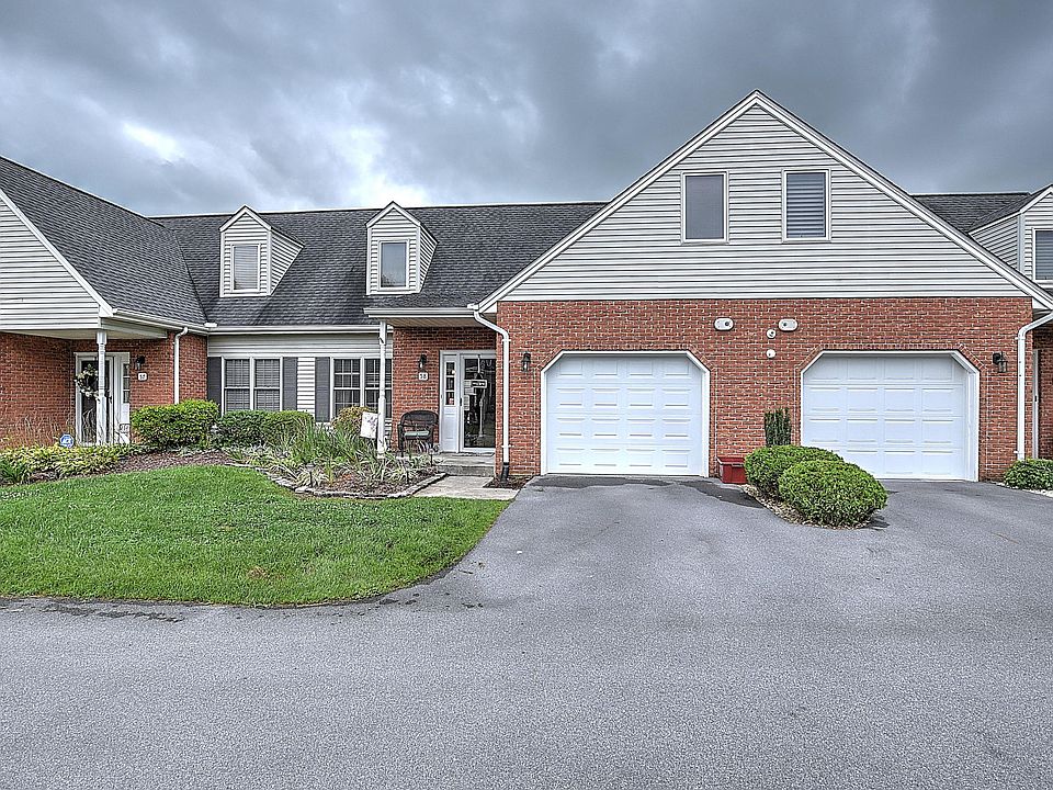 1st image of 1725 Lakeview Dr #58