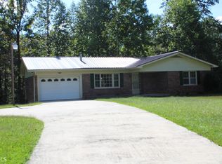 99 Nancy Ln, Toccoa, GA 30577