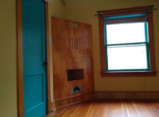 713 N Water St #A, Manitowoc, WI 54220