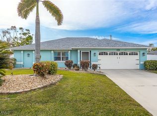 606 SE 28th Ter, Cape Coral, FL 33904