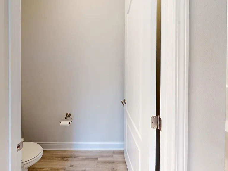 5184 Regalo Dr — Photo 14