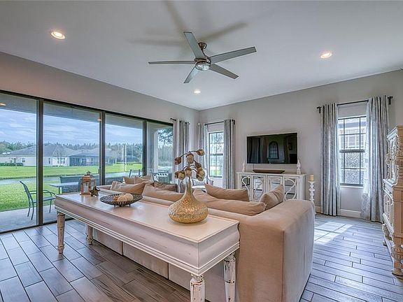 4th image of 8546 Westerland Dr
