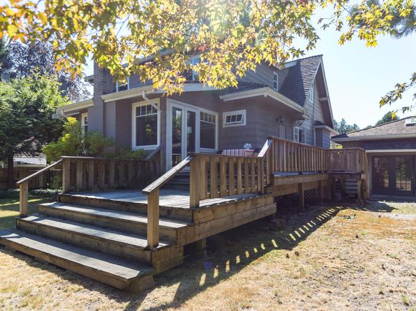 6 bedroom rental in Vancouver — photo 14