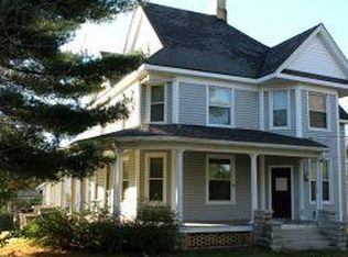 519 E 3rd St, Carthage, MO 64836