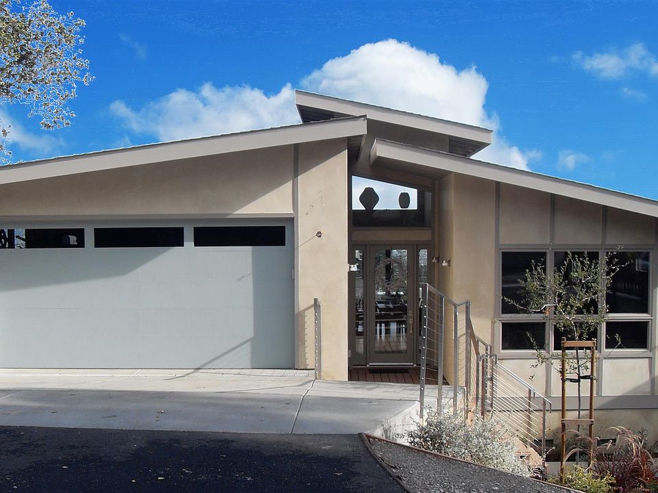 1926 Oak Roll Drive, Belmont