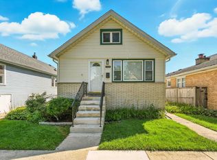 1024 Ferdinand Ave, Forest Park, IL 60130