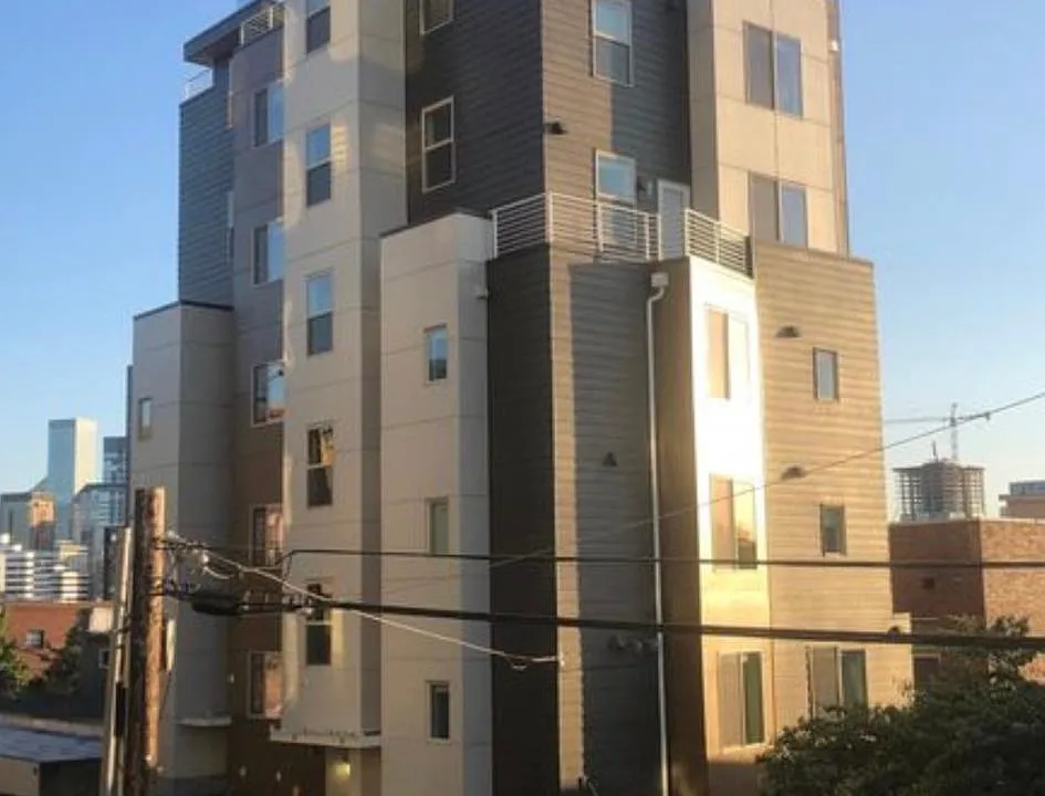 516 Bellevue Ave E #M6