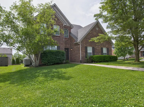 502 Hewlett Ct, Winchester, KY 40391