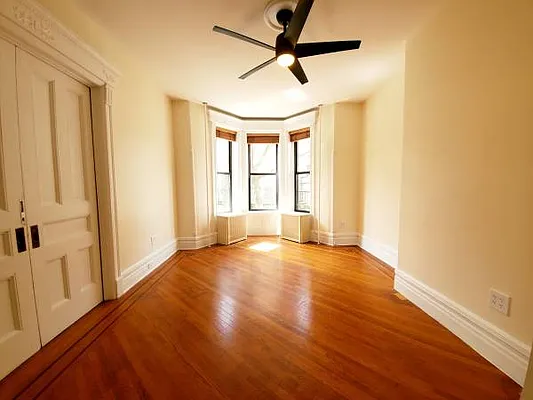 Rented by Brooklyn Property Group LLC | media 20