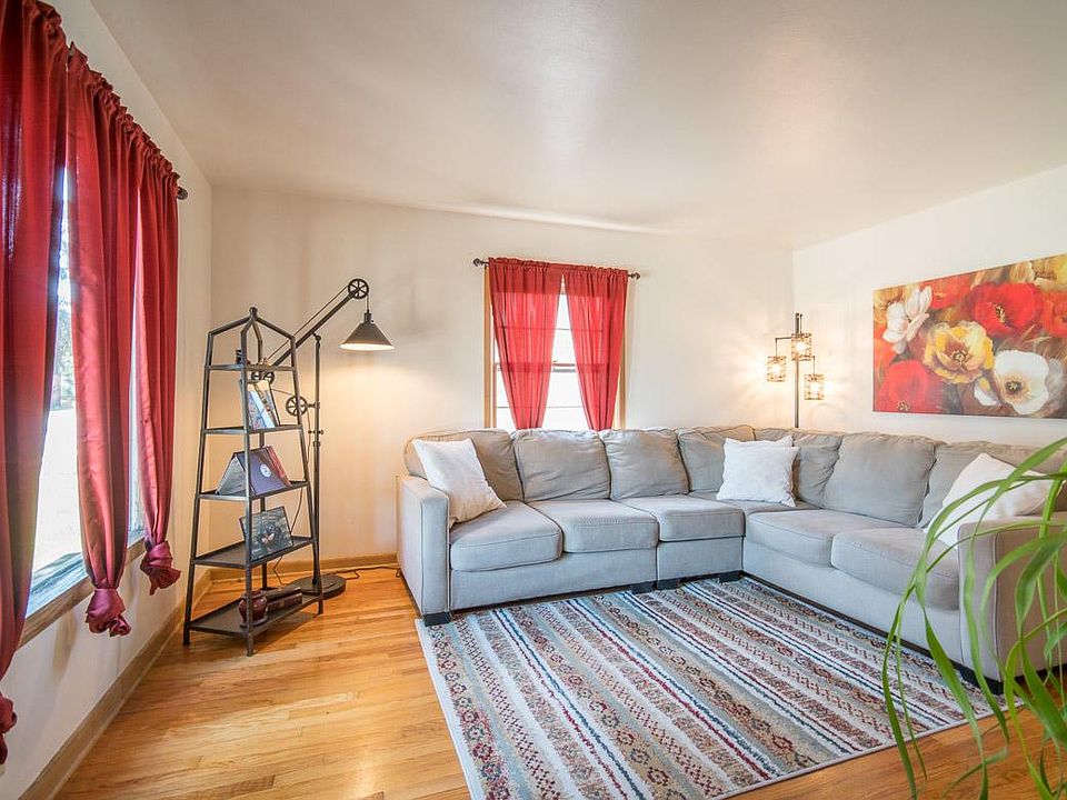 1st image of 7936 W Becher St #7938