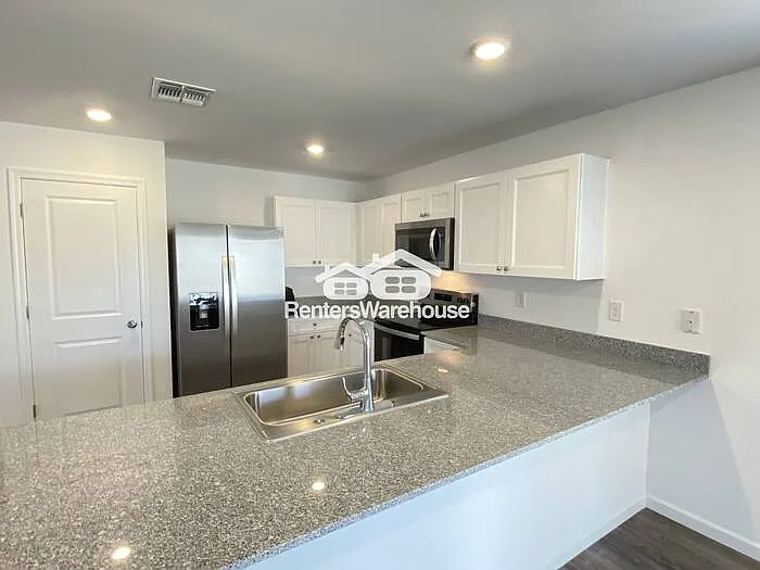 1428 W Hopi Dr — Photo 4