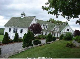 75 Church St, Thompson, CT 06277