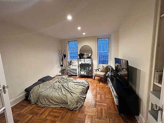 1st image of 107 E 89th St APT 5D