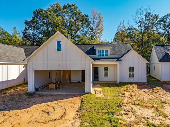 1014 Lily Ln, Oxford, MS 38655