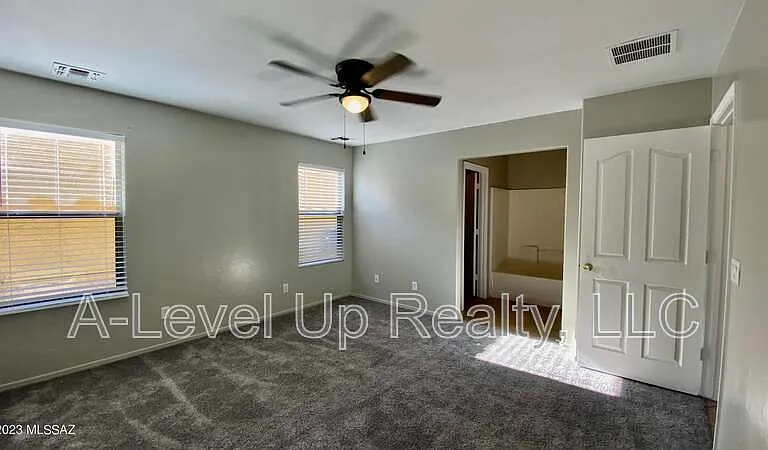 721 W Flaming Arrow Dr — Photo 19