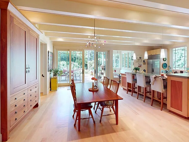 76 Tamalpais Ave — Photo 24