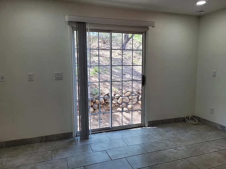 350 Los Altos Dr #3 — Photo 8
